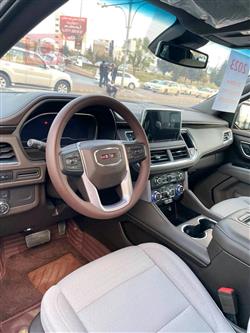 GMC Yukon